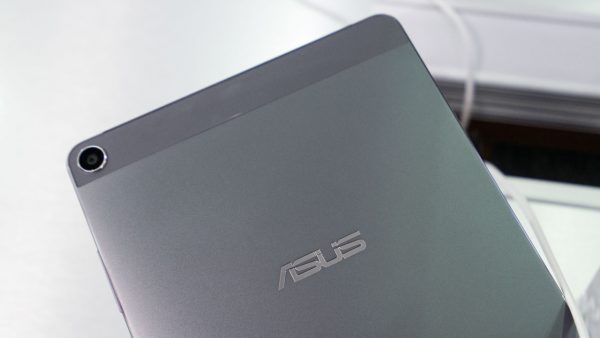 ASUS ZenPad 3S 8.0 Back
