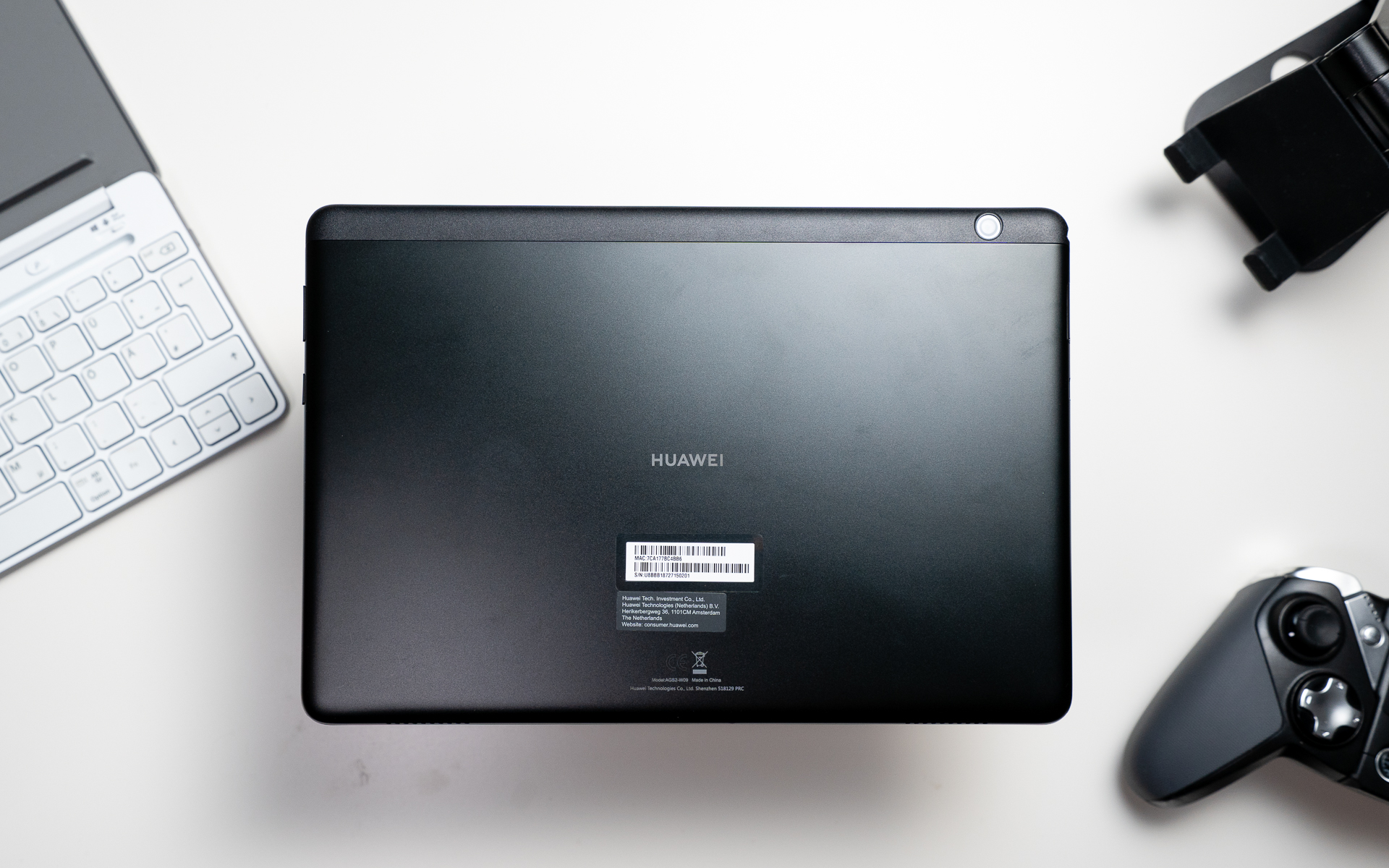 Huawei MediaPad T5 10 design • MyNextTablet