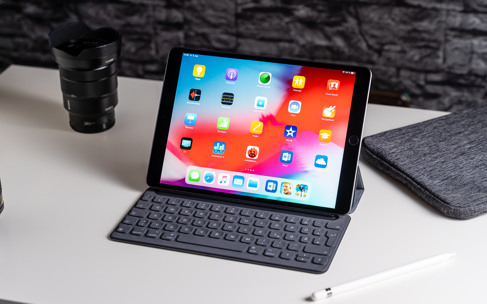 iPad Air 2019 keyboard cover
