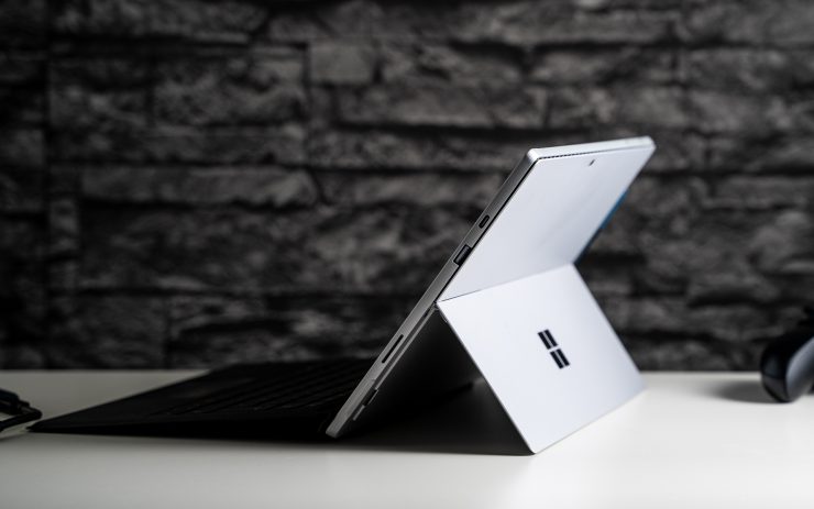 Microsoft Surface Pro 7 design