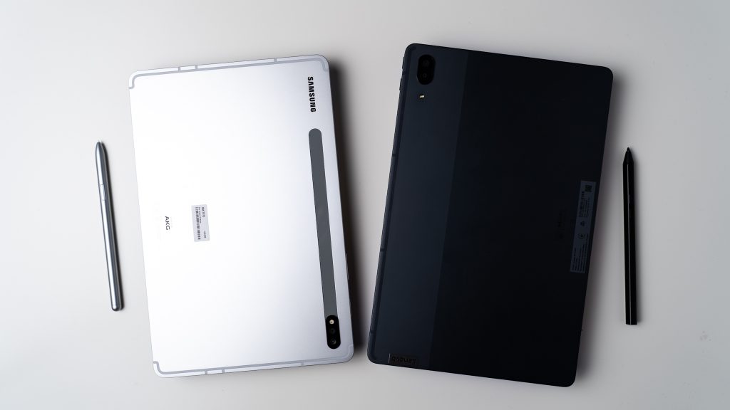Lenovo Tab P11 Pro vs Samsung Galaxy Tab S7 built quality