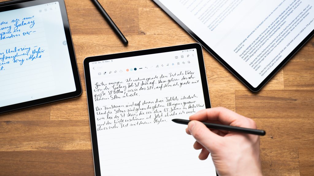 Samsung Galaxy Tab S8 with Samsung Notes