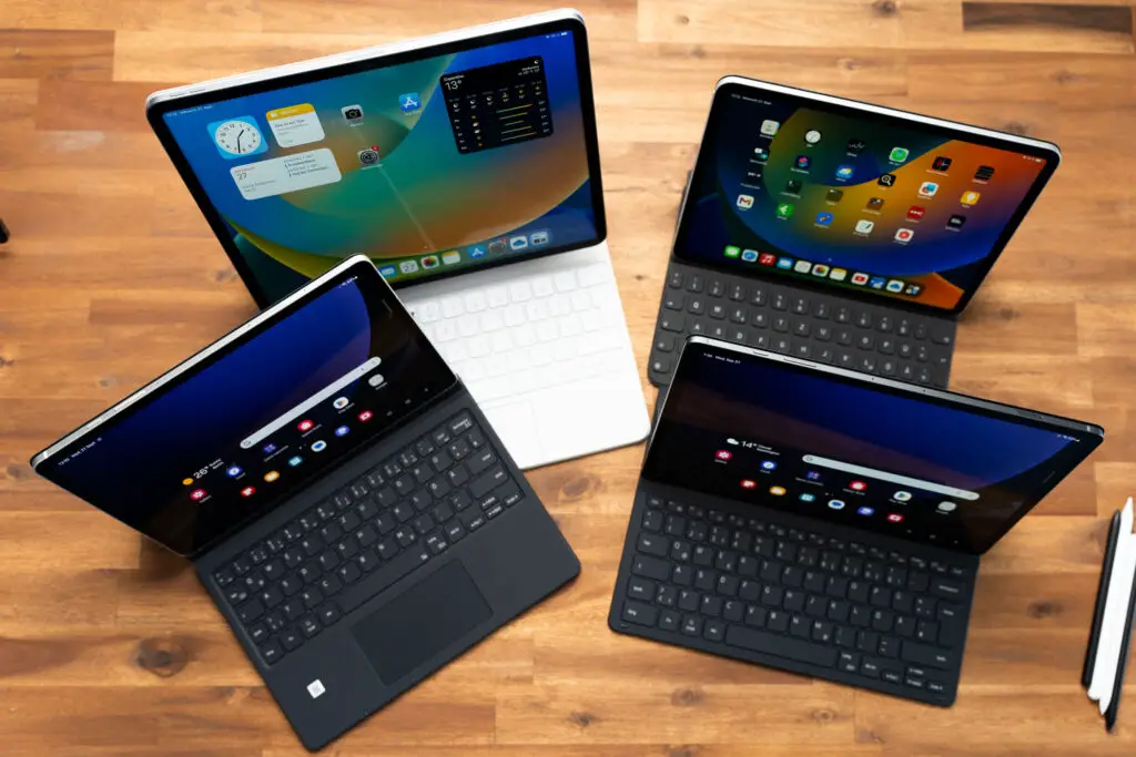 iPad Pro vs. Galaxy Tab S9 keyboards
